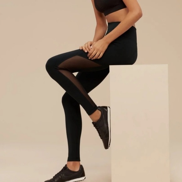 Aritzia Pants - ❌SOLD Aritzia Tna Black Stride Leggings